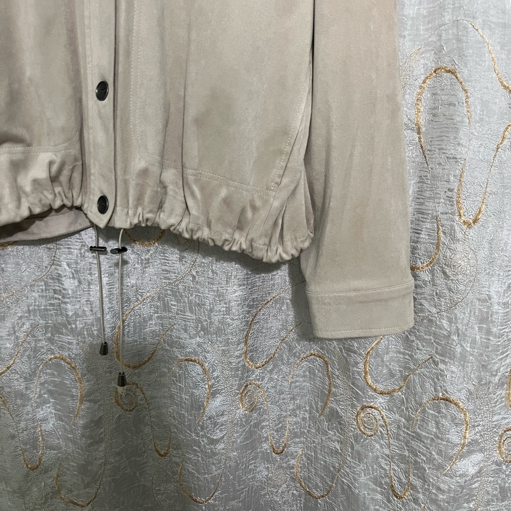 Max Studio Beige Button-Up Jacket - image 3